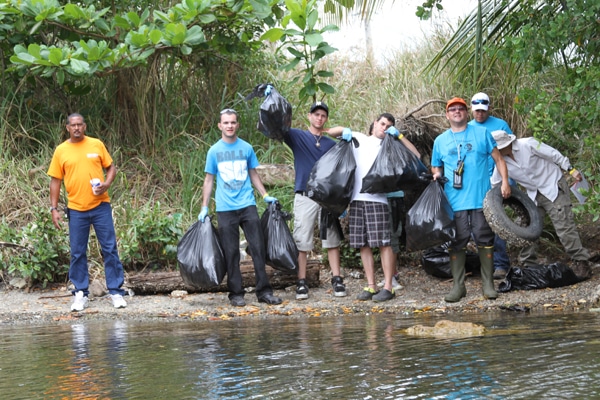 07.puerto-rico-cleanup.jpg