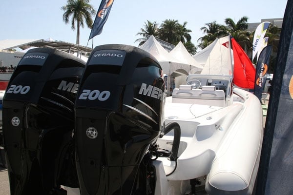 2011 Miami Boat Show - Part I