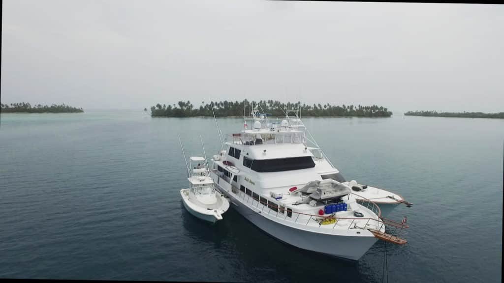 Panama Yacht & Fishing Carters mothership