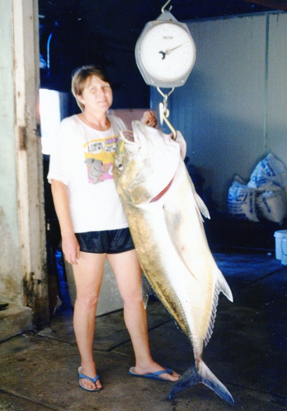 90_giant trevally_w12lb_henderson.jpg