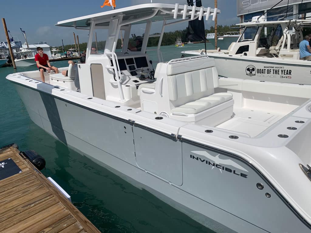 Invincible 35 Catamaran docking