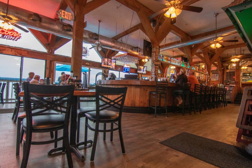 Steamers Clam Bar & Grill interior