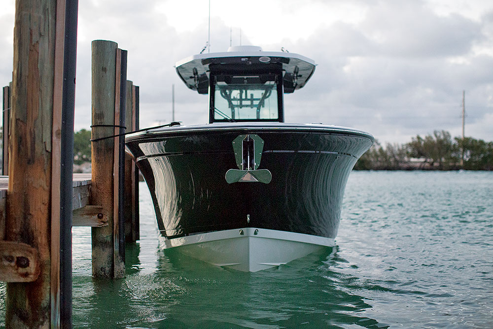 Blackfin 272 center console saltwater fishing boat bow