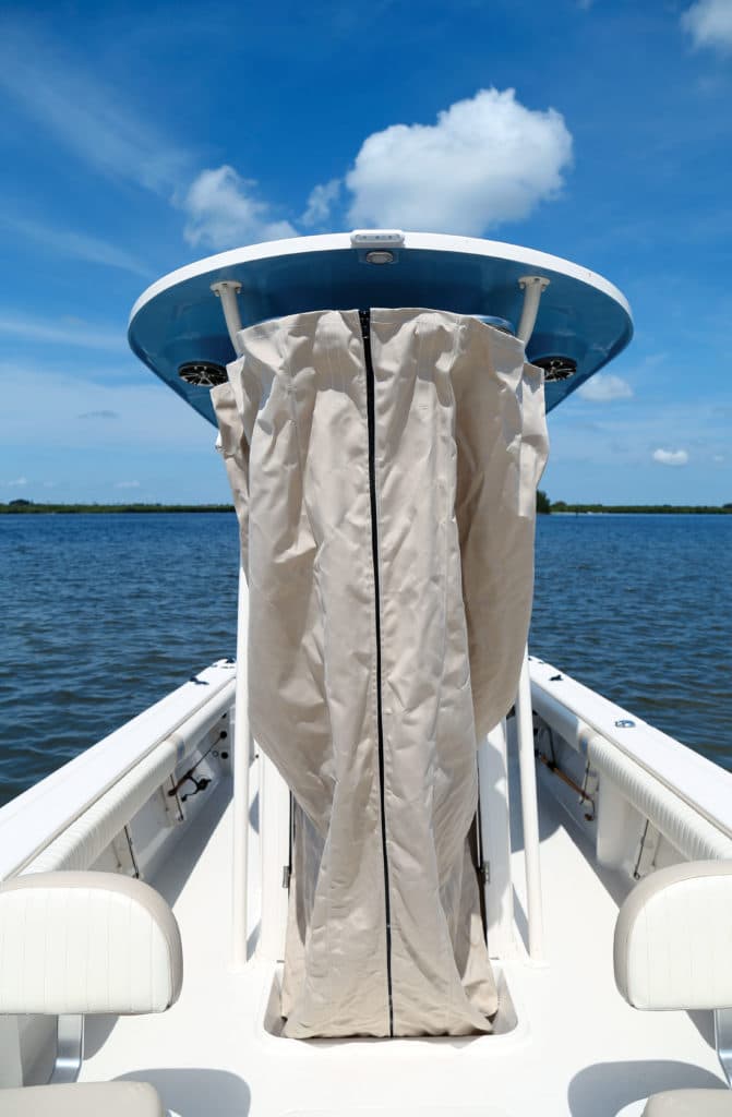 Carolina Skiff 24 Ultra Elite console