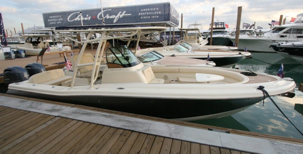 Chris Craft Catalina 26 center console