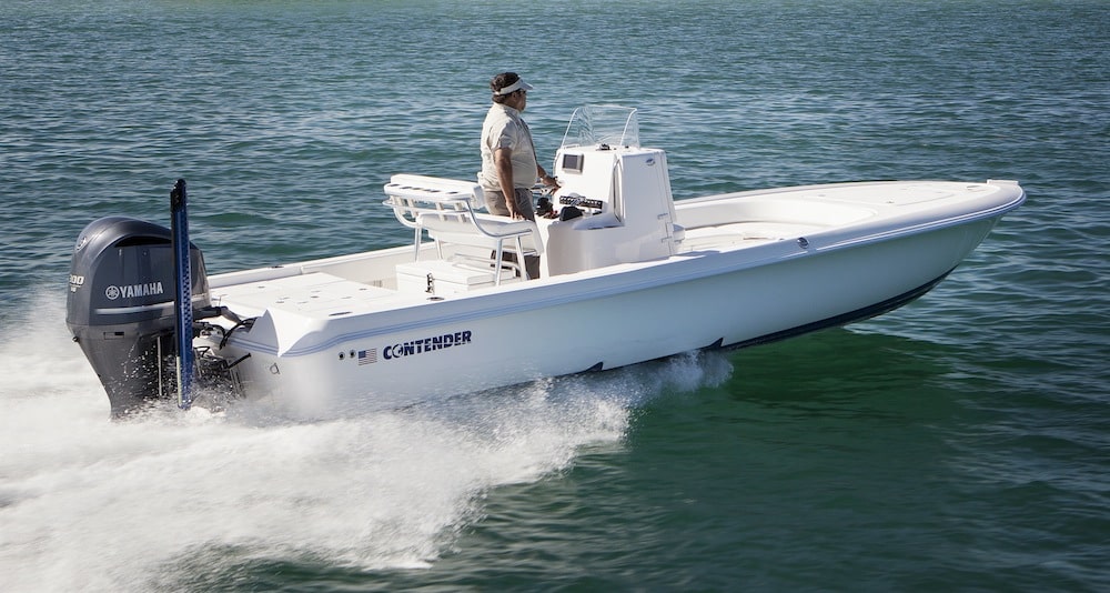 Contender 25 Bay inshore center-console fishing boat