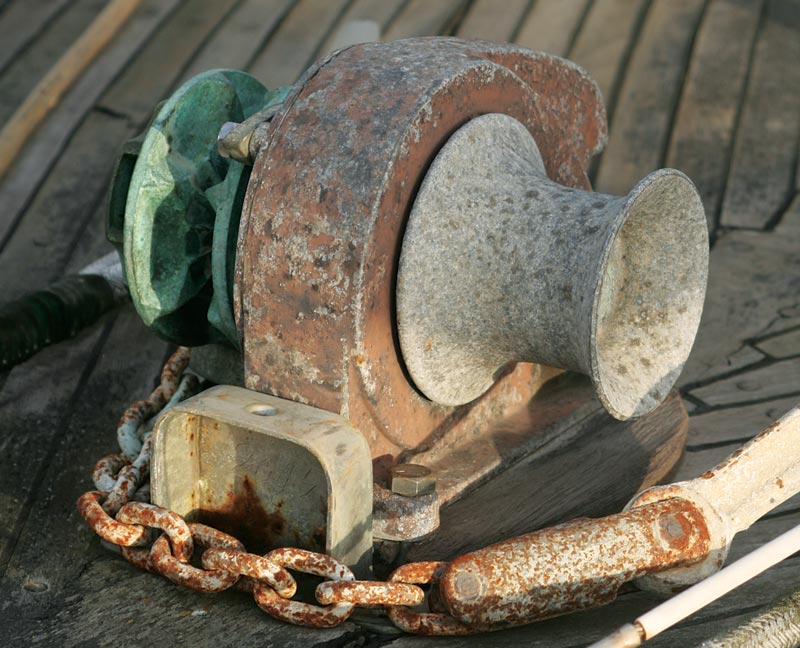 corrosion-windlass.jpg