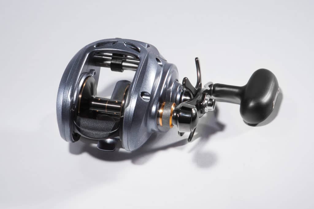 Daiwa Lexa 400S midsize offshore fishing reel