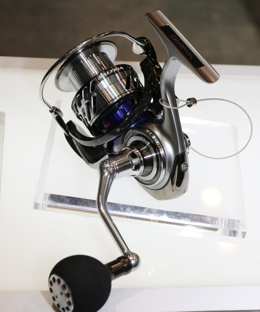 Daiwa Saltiga heavy duty spinning saltwater fishing reel 2017 2018