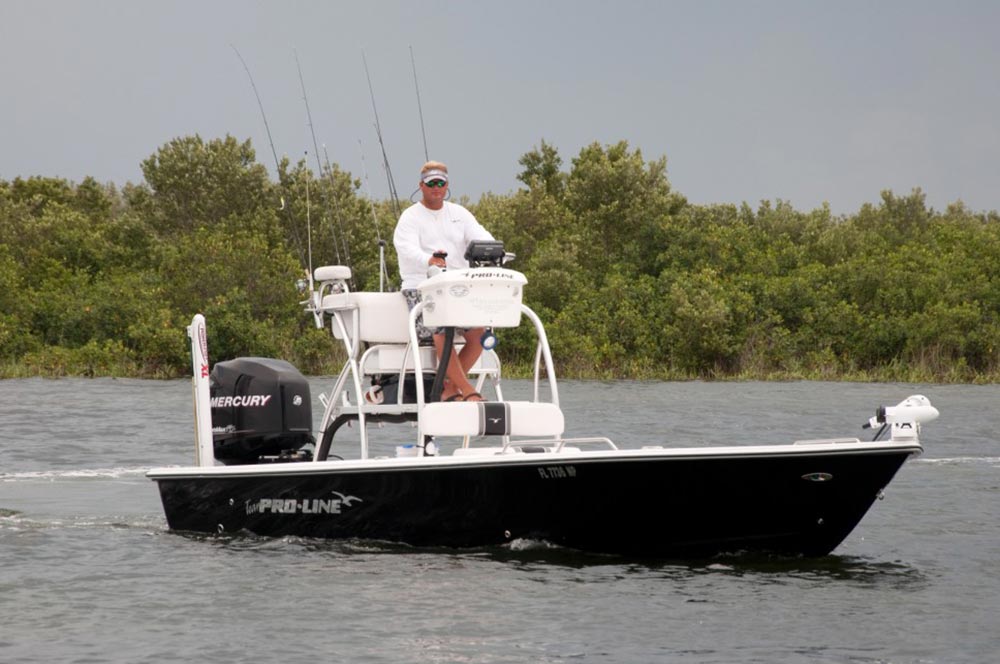 Pro-Line 24 custom bay inshore offshore fishing boat with tower