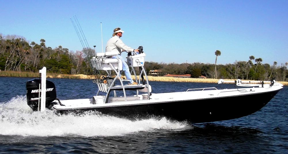 Pro-Line 24 custom bay inshore offshore fishing boat