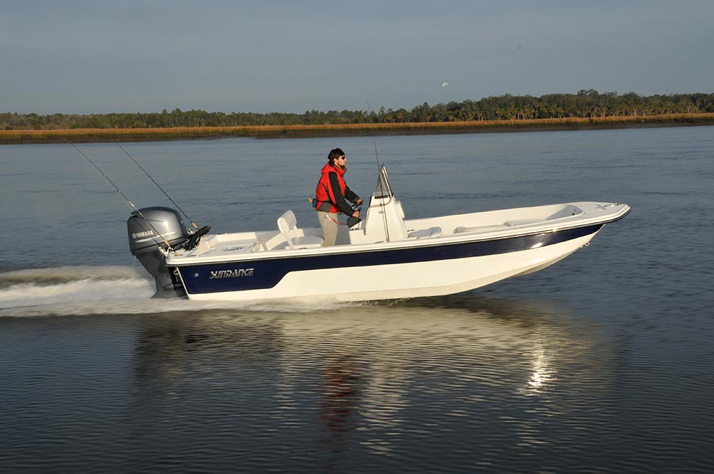 Sundance DX20 sportfishing boat