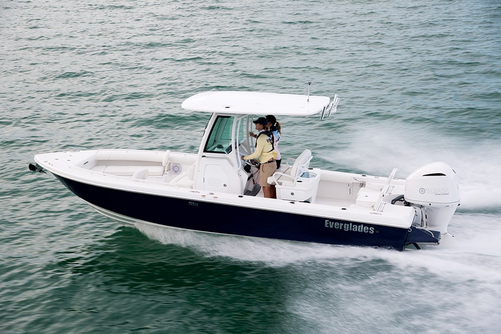 Everglades 273cc new boat