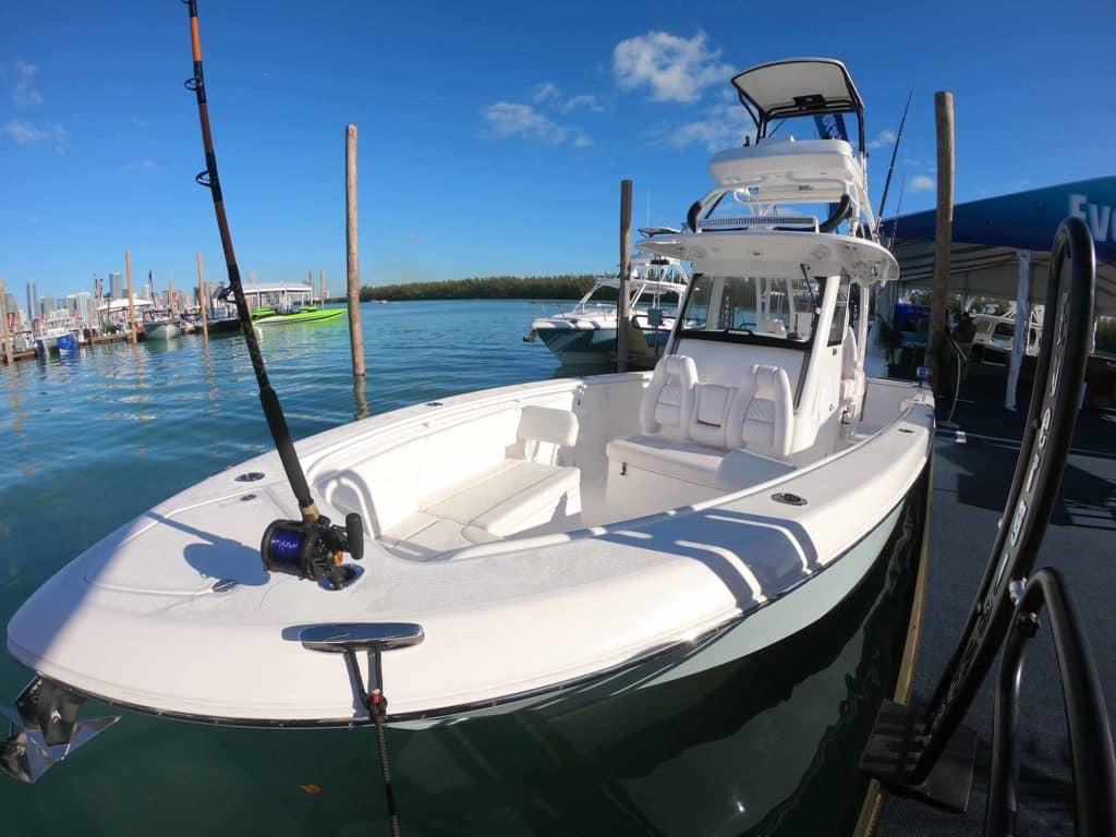 Everglades 335 Center Console