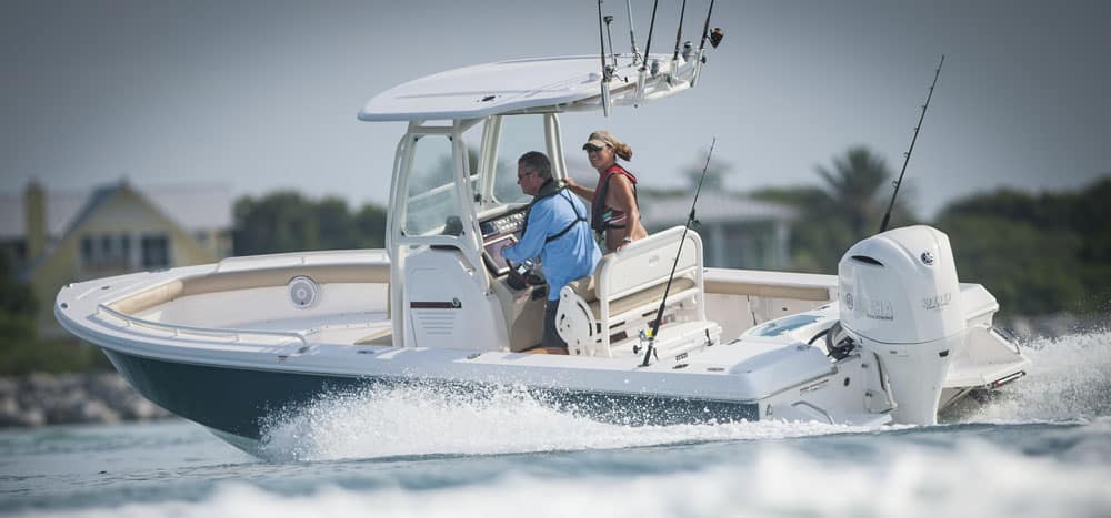 Everglades 243cc salt water fishing boat