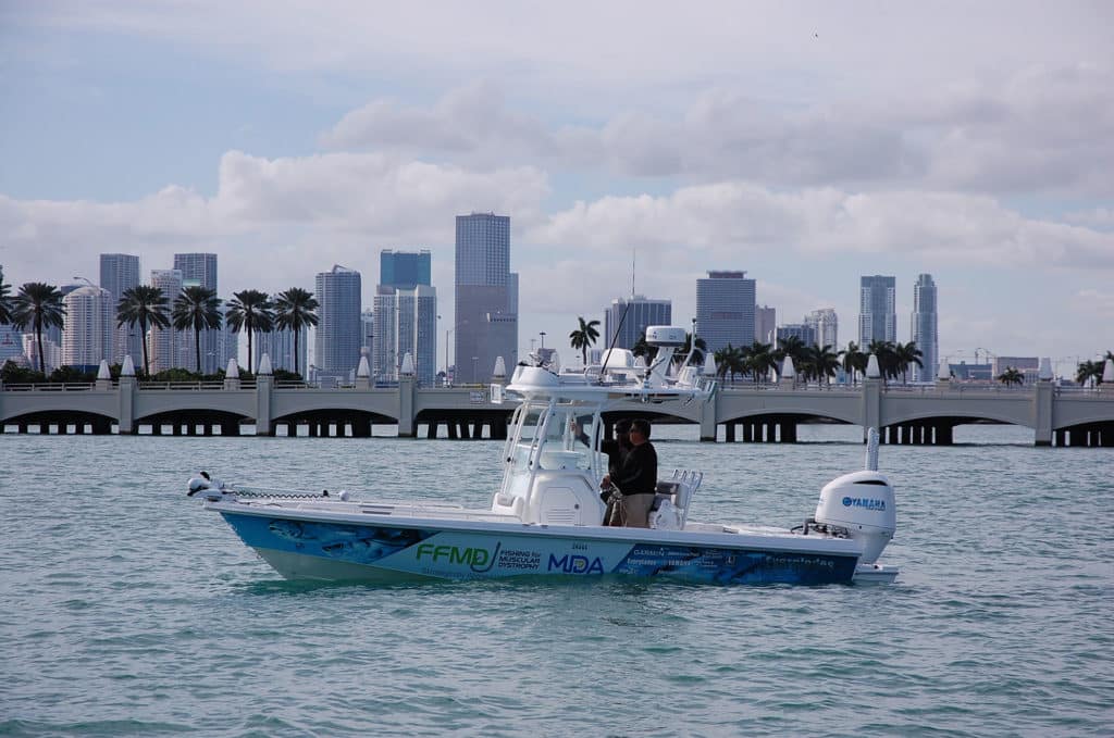 Everglades 243cc FFMD Tournament Center Console