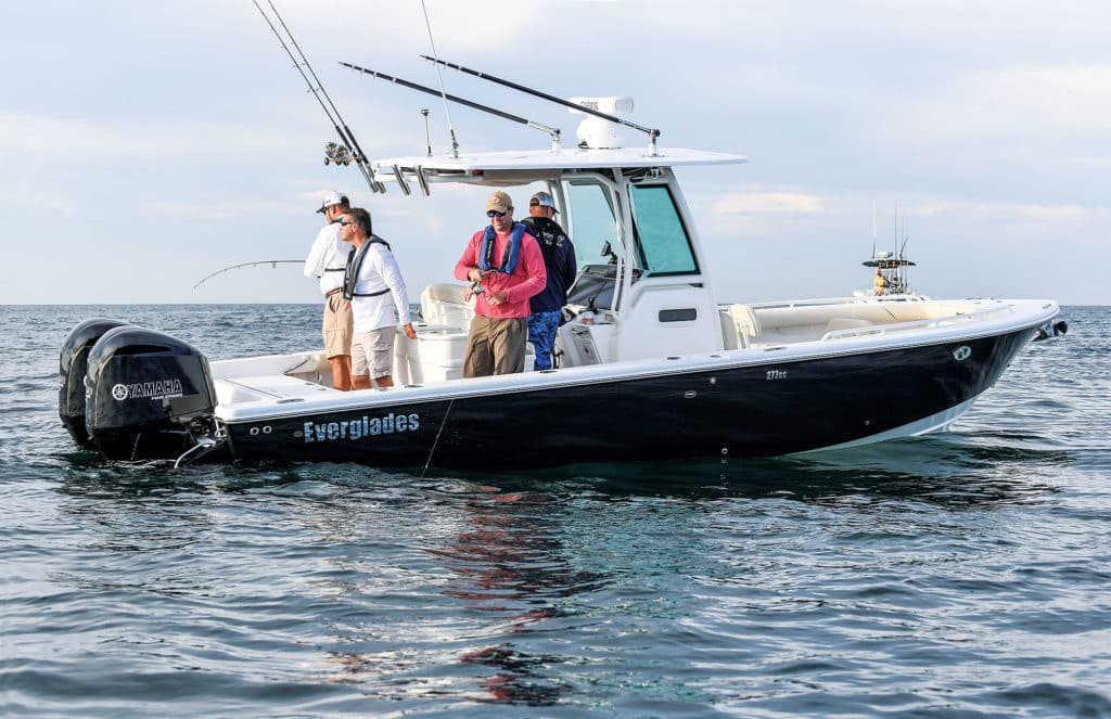 Everglades 273cc Fishing Nearshore