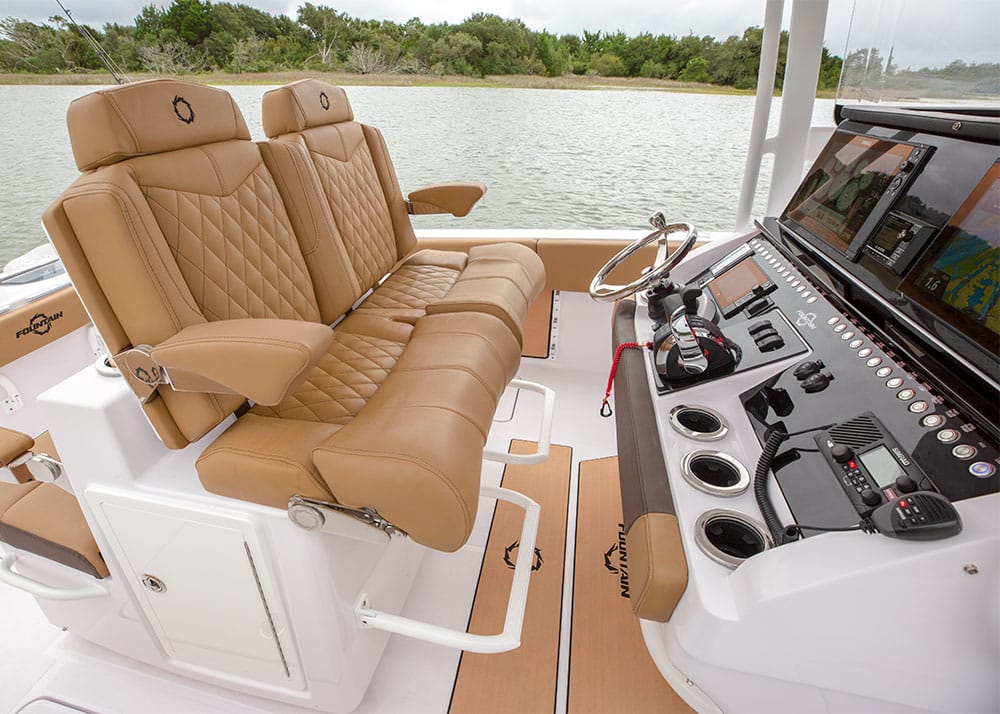 Fountain 34CC: 2019 Boat Buyers Guide