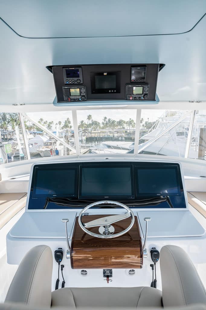 Hatteras GT59: 2019 Boat Buyers Guide