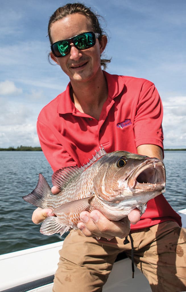 Crevalle 26 Open boat