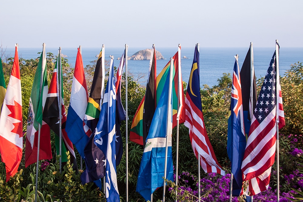 flags-raised-at-parador-resort-for-anglers-teams_photo-by-christopher-balogh.jpg