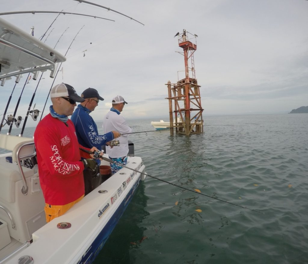 Costa Rica fishing - fishing for live bait