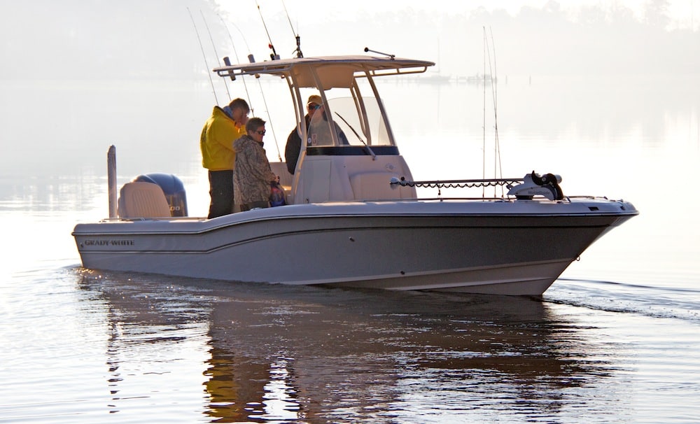 Grady-White 251 CE inshore center-console fishing boat