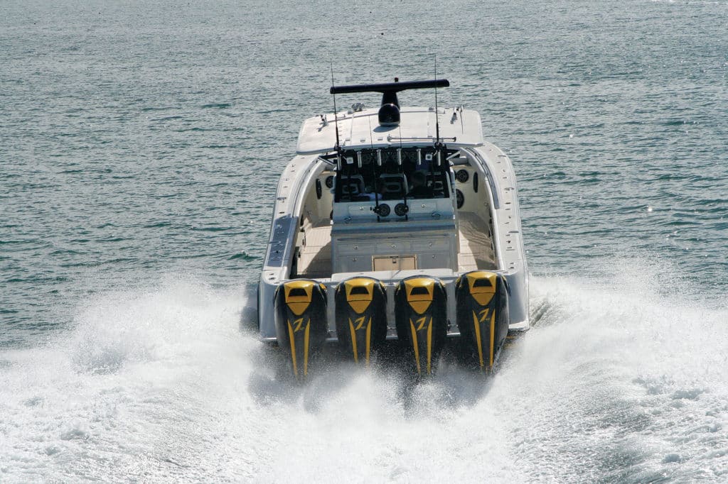 HydraSports Custom 5300 Sueños center console sportfishing boat transom outboards