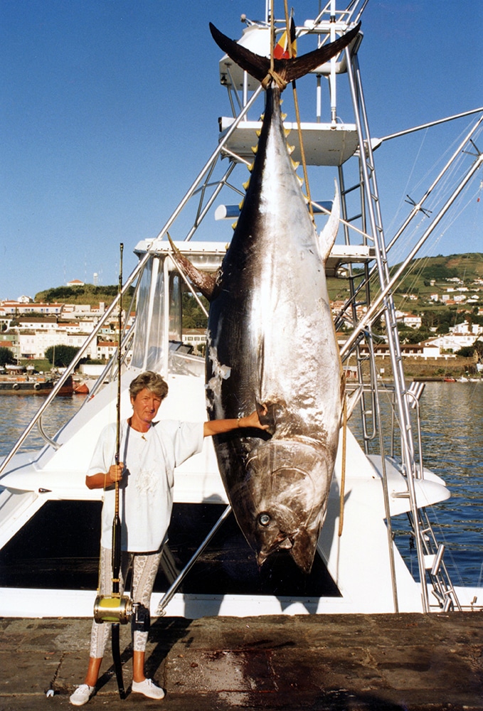 Fishing world record big bluefin tuna fish