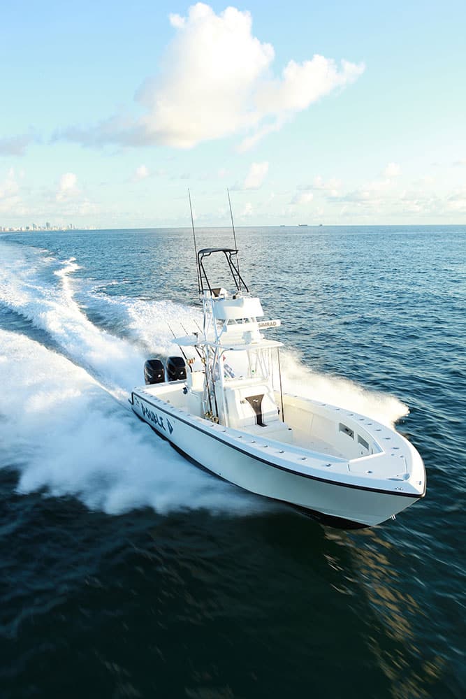 SeaVee 340 sportfishing boat