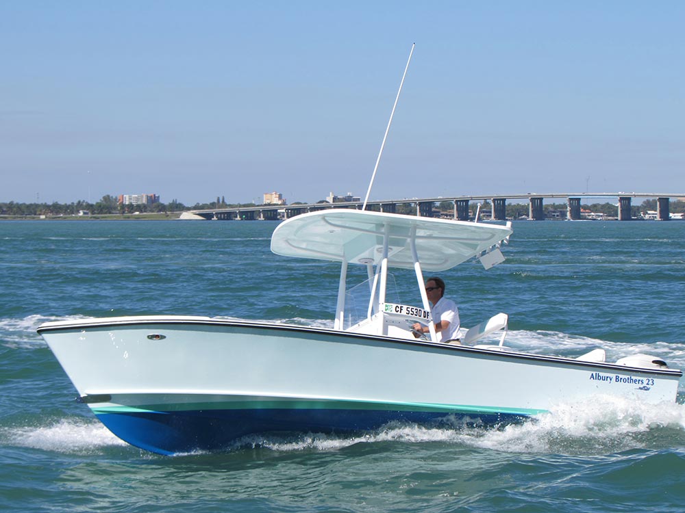 Albury Brothers 23 center console fishing boat
