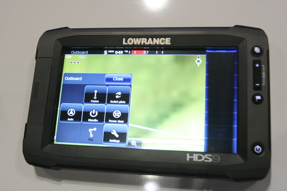 Lowrance HDS9