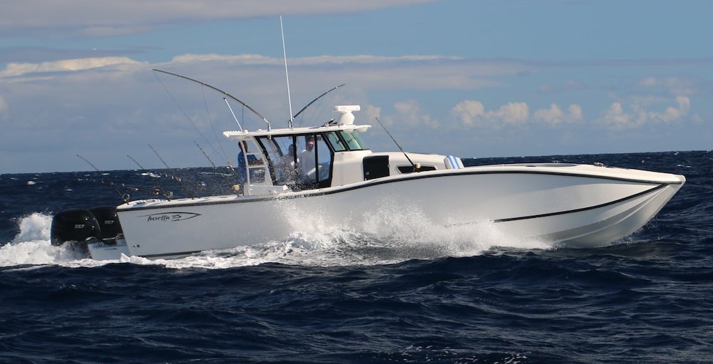 Insetta 45 center-console fishing boat