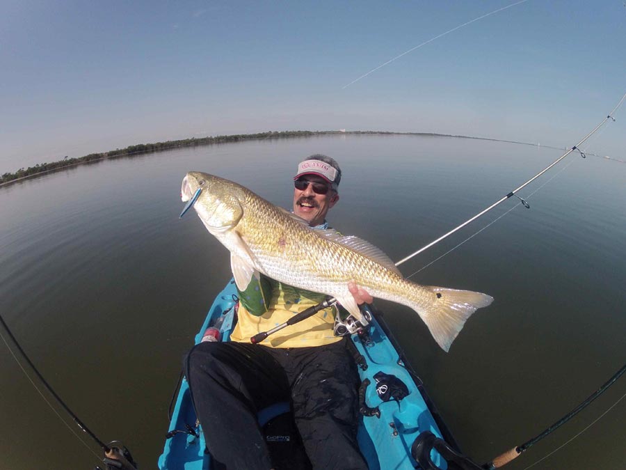 l--lo-res,-red-drum-on-crankbait.jpg