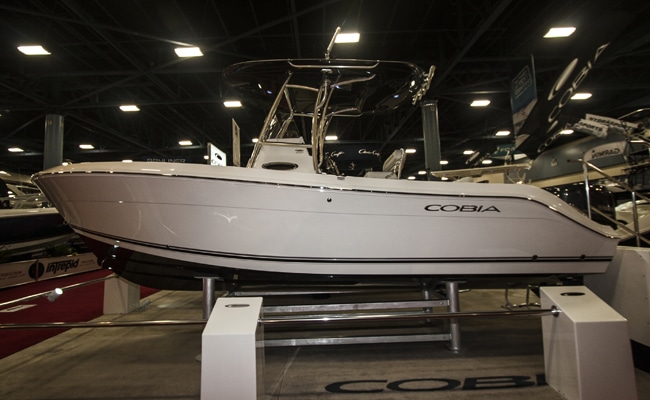 miami-boat-show-2013-02.jpg