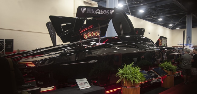 miami-boat-show-2013-43.jpg