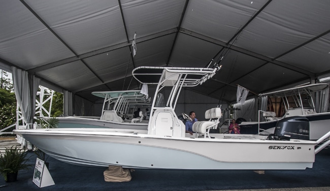 miami-boat-show-2013-47.jpg