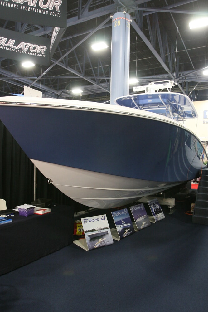 miami-boat-show-offshore-center-consoles32.jpg
