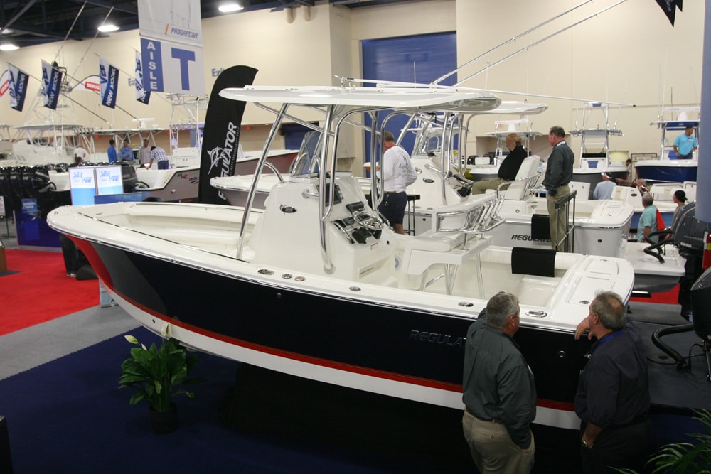 miami-boat-show-offshore-center-consoles57.jpg