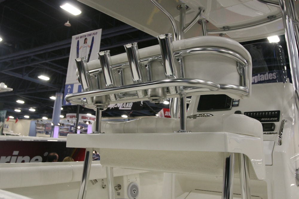 miami-boat-show-offshore-center-consoles59.jpg