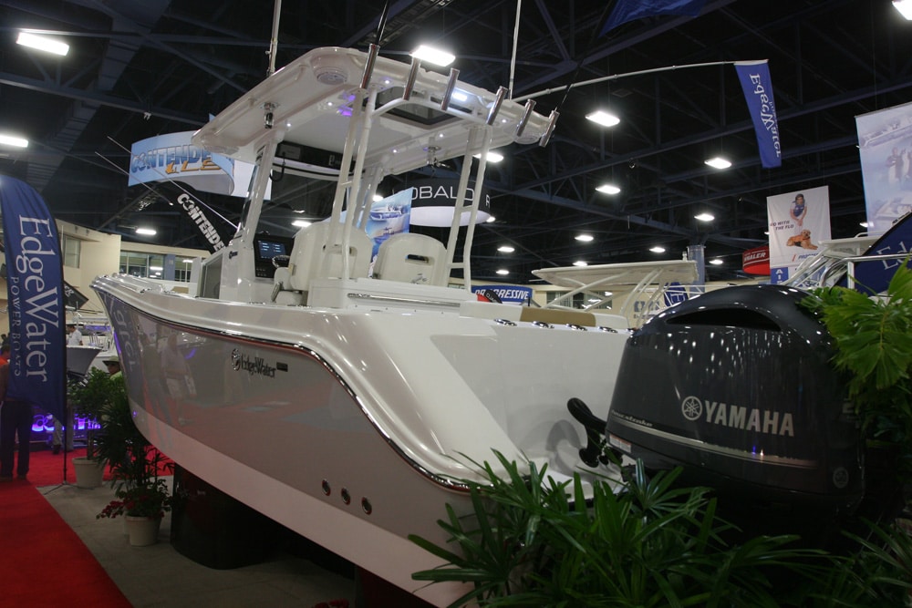 miami-boat-show-offshore-center-consoles67.jpg