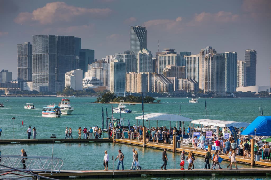 Miami International Boat Show Site