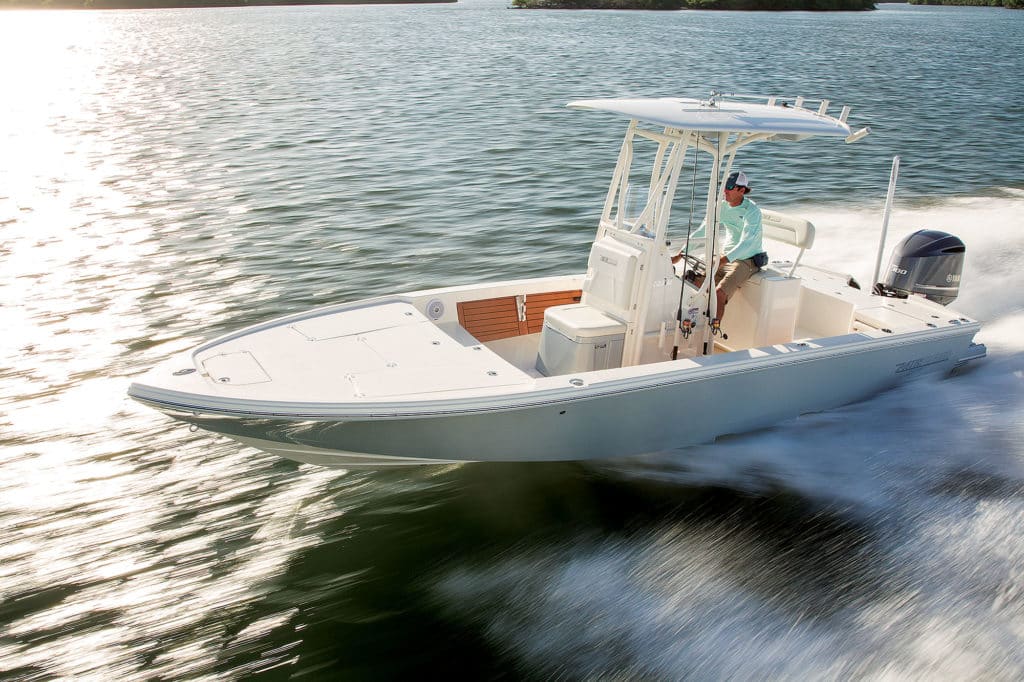 Pathfinder 2500 Hybrid Bay Boat