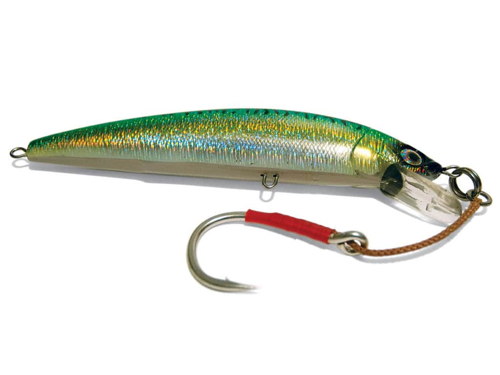 Hard fishing bait with an added kevlar-rigged assist hook