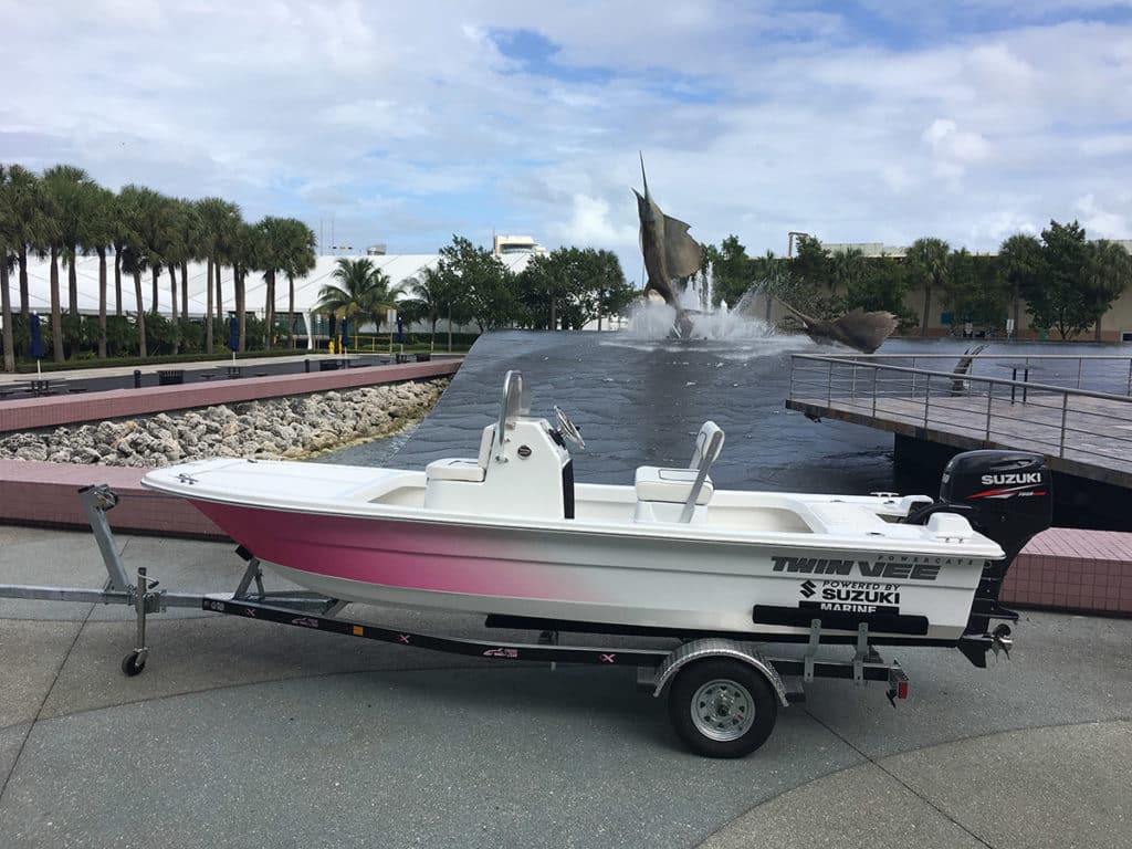 Twin Vee bay boat free at FLIBS