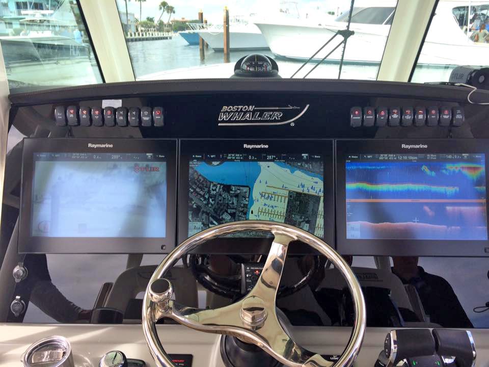 Raymarine gS series glass-bridge 16-inch displays on Boston Whaler fishing boat