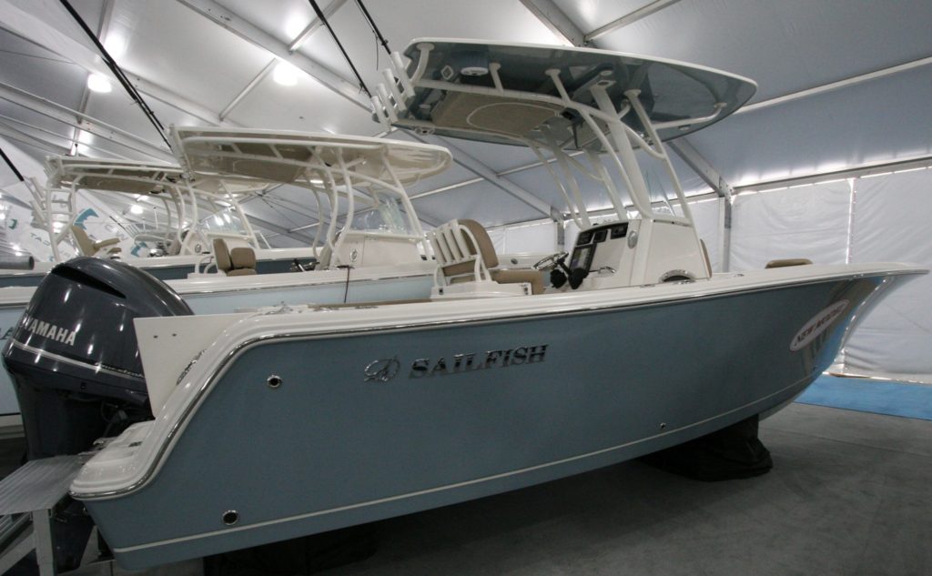 Sailfish 236CC center console