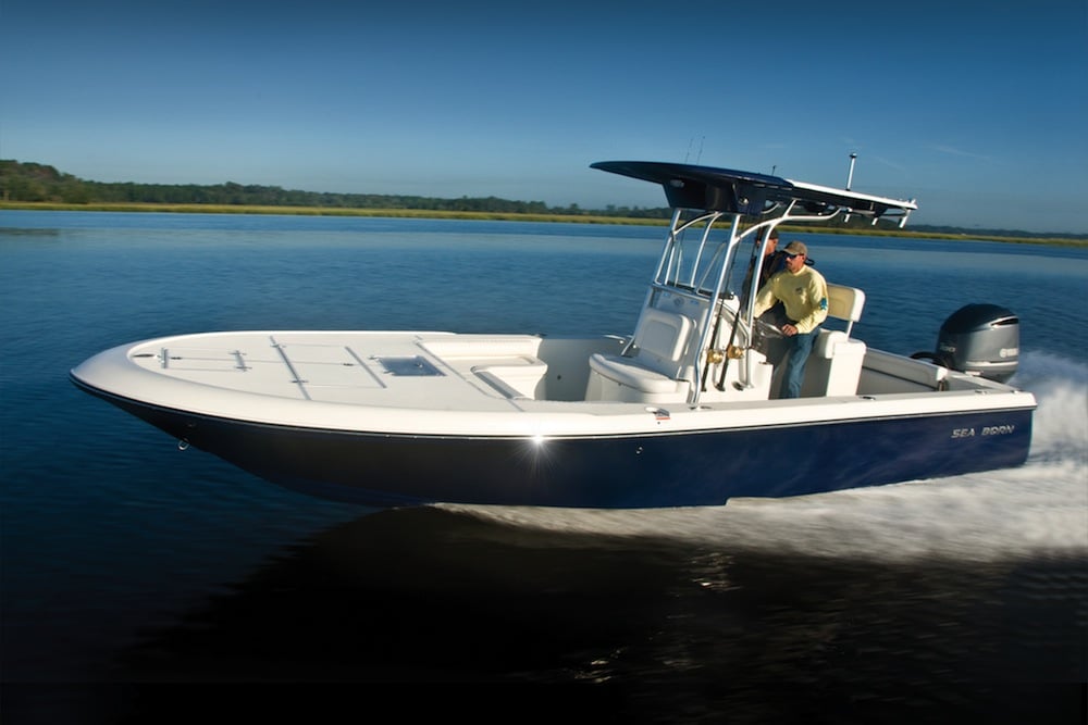 Sea Born FX25 inshore center-console fishing boat