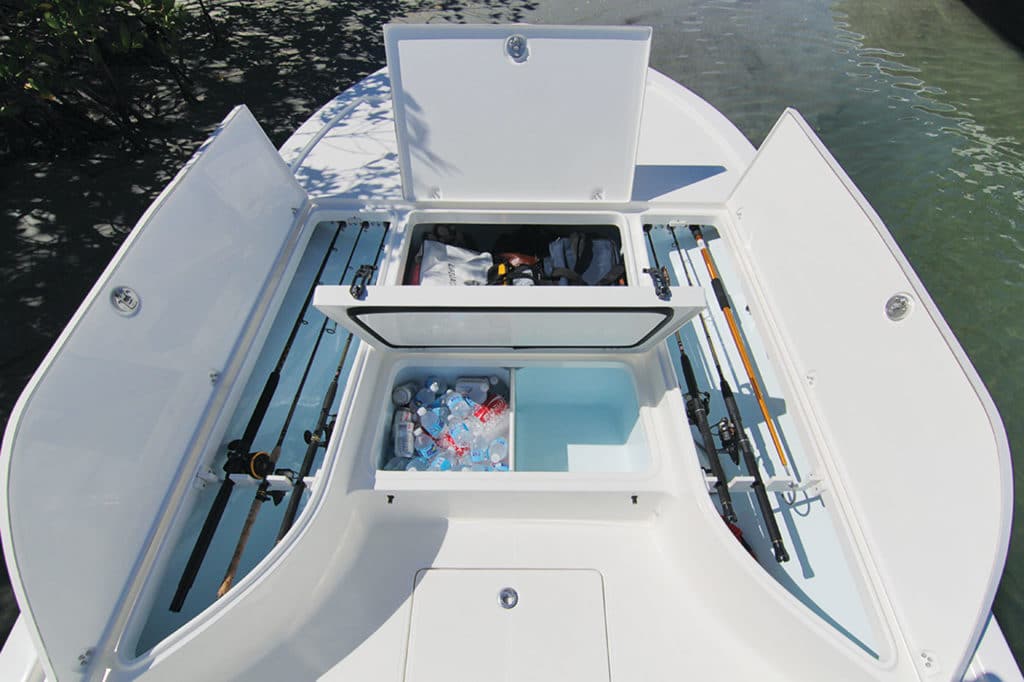 Sea Born FX24 Bay center console saltwater fishing boat bow storage