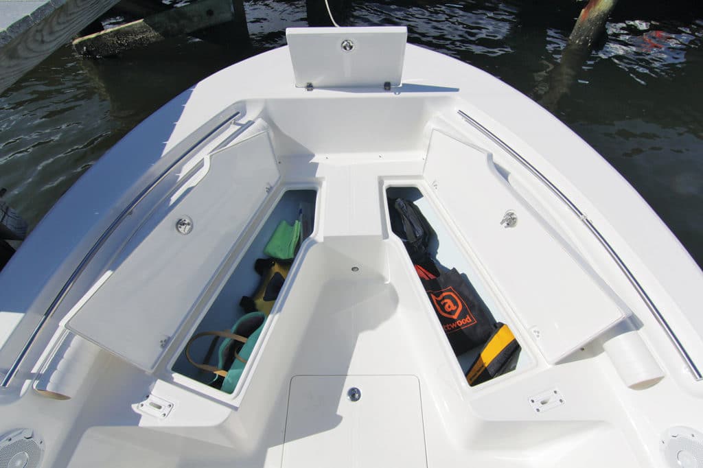 Sea Born LX22 bow storage